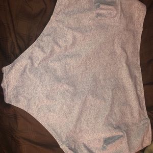 Kortni Jeane bottoms